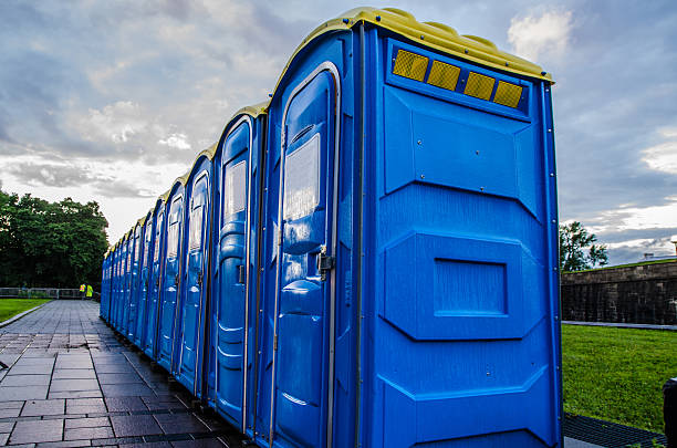 Porta potty delivery and setup in Biltmore Forest, NC